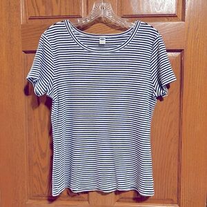 Old Navy striped short sleeve tee women’s size Large